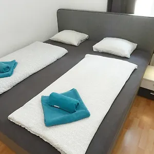  Apartamento In Near Schoenbrunn & Westbahnhof - Keyless Check-in