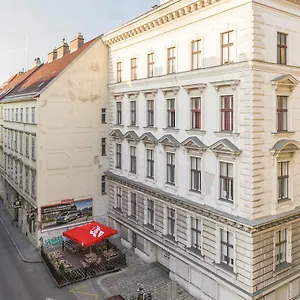 Apartment Belvedere, Vienna