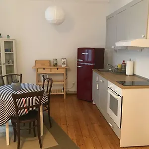 Apartment Wiener Lebensgefühl Im Herzen Der Josefstadt, Wien