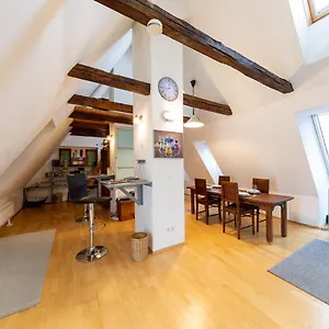 https://pharmacy-loft.graz-austria-hotels.com