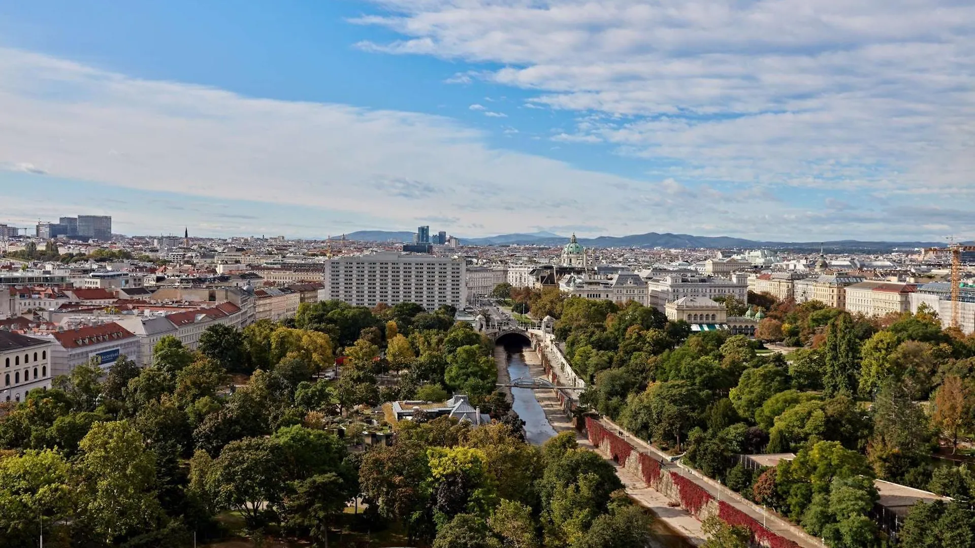 Hilton Vienna Park Hotel 5*,  Austria
